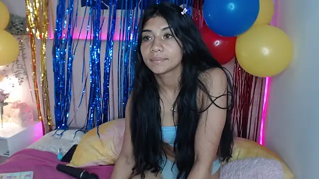 Shamel_Brm Adlı Modelin Canlı XXX Sohbeti
