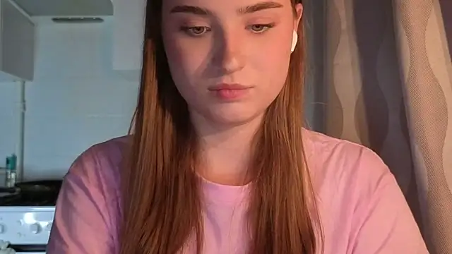 LissaBliss Adlı Modelin Canlı XXX Sohbeti