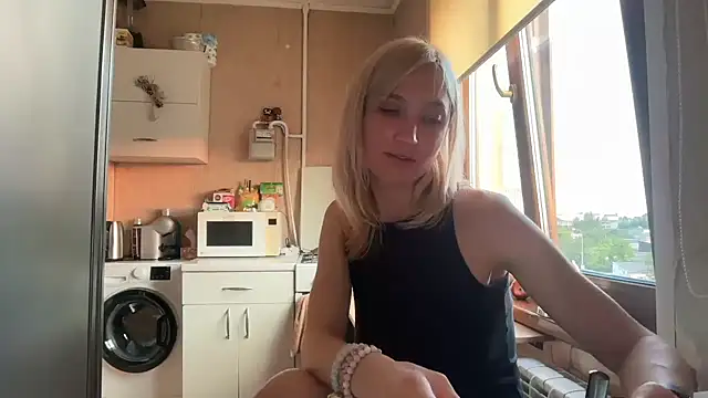 Chat +18 de AngelJeni ao vivo
