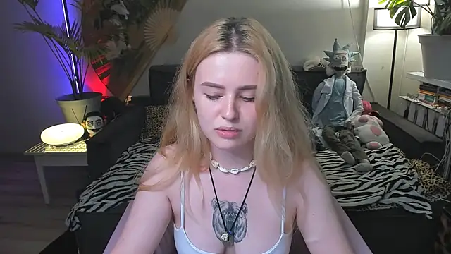 Chat +18 de Alexa_Pirs ao vivo