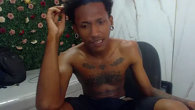 ManSant's Live XXX Chat