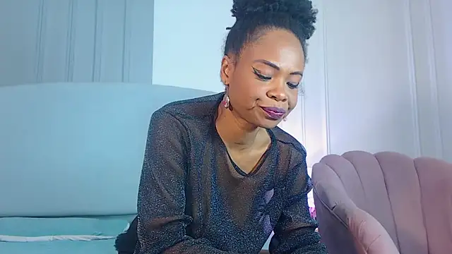 ChantalGarner XXX чат на живо