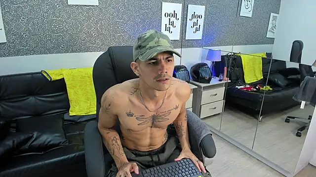 Chat +18 de Jared_Cole ao vivo