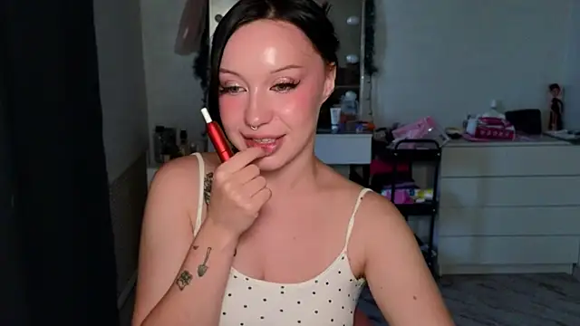 MoranaMissGod Live XXX Chat