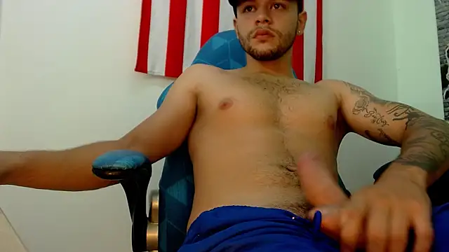 Chat XXX ao vivo de Brian_Adler