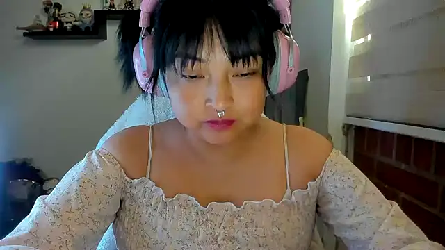 Shaddycute_ Live XXX Chat