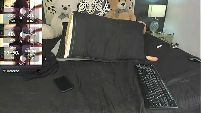 DemonFoxxn Live XXX chat