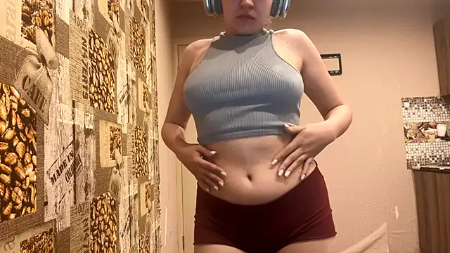 Онлайн чат XXX HellyRay