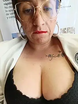 Chat XXX en directo de Valentina--1