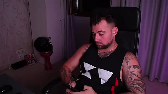 DuncanStone Chat XXX live