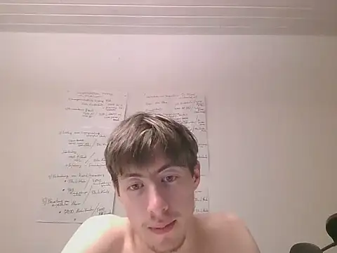 Chat +18 de VelvetRagottiOG ao vivo