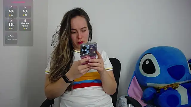LauraSofia_Cam: онлайн-секс-чат