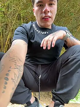 Logan_smith1 Chat XXX live