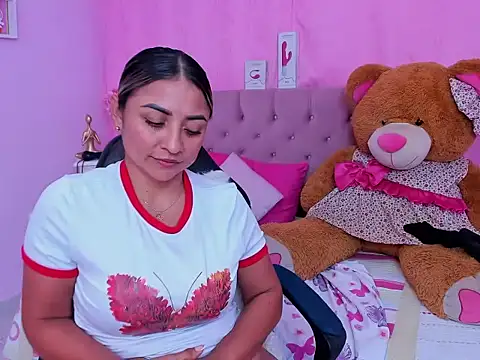 milf_bigass_ Chat XXX live