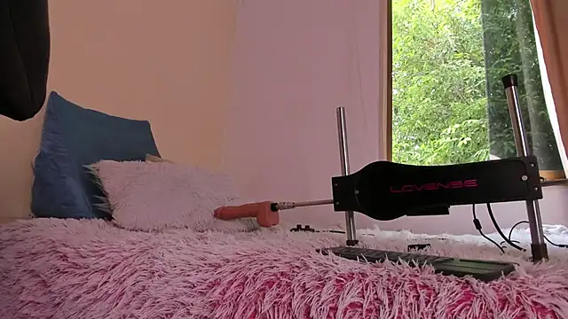 Nadia-Monroe Chat XXX live