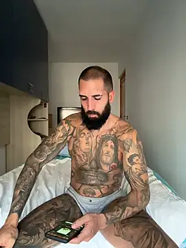 Czat XXX na żywo – Gioeltoro89
