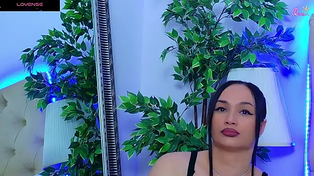 Daliya_ লাইভ XXX চ্যাট