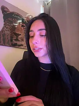 IsabellaNoir_ Chat XXX in diretta