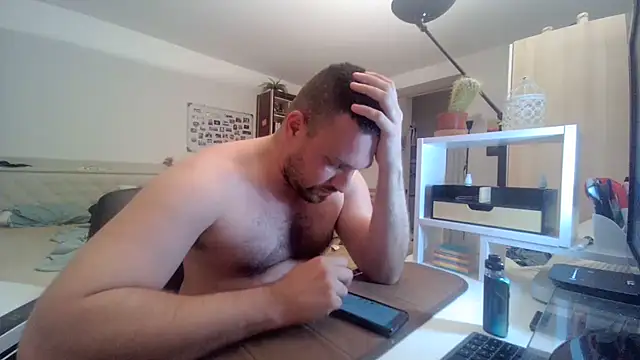 Chat XXX ao vivo de MilitaireDom