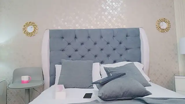 XXX chat uživo modela ZoeWilliis