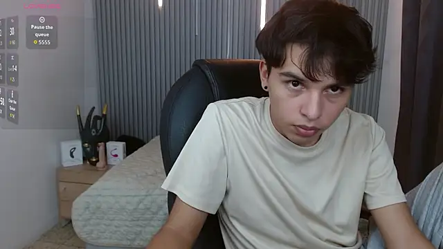 StiwenTwink's Live XXX Chat