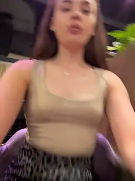 Chat XXX en directo de KristiRich