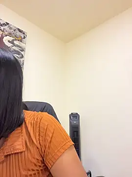 AlyssaRay XXX чат на живо
