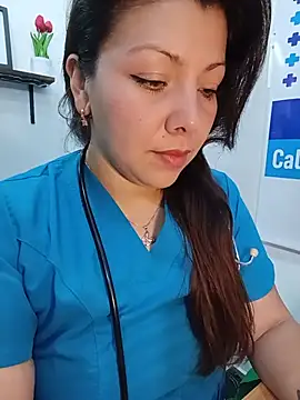 SARA_21-: απευθείας συνομιλία ΧΧΧ