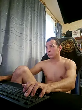 צ'אט XXX בשידור חי של KaspaRo22
