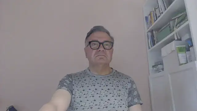YOU6me Live XXX-Chat