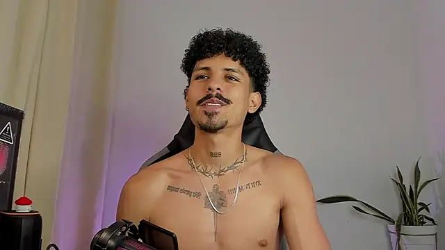 Lukeetaylor Live XXX Chat