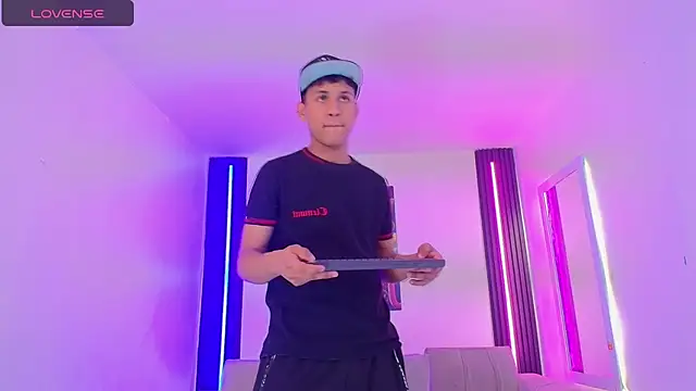 Chat XXX Live LegacyOFHorus
