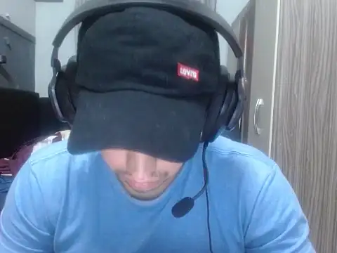 Fer_Ti live XXX chat