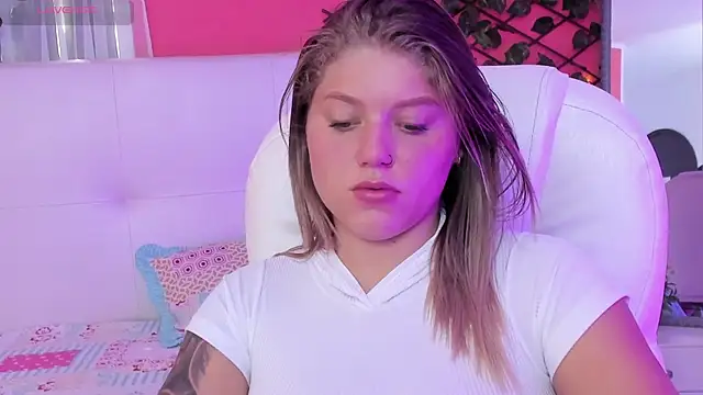 alaia_greyy: онлайн-секс-чат