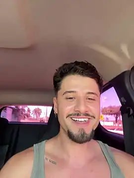 Chat +18 de guzzfit ao vivo