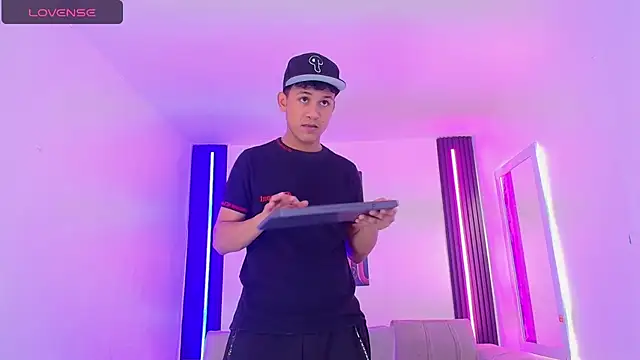 LegacyOFHorus Live XXX Chat