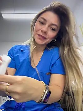 alicee16 Chat XXX in diretta
