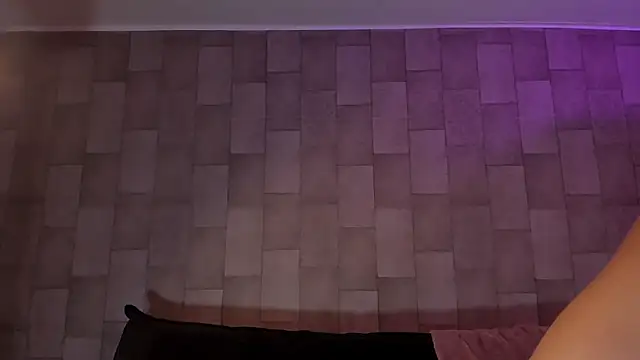 sara_doll77 élő XXX-chatje