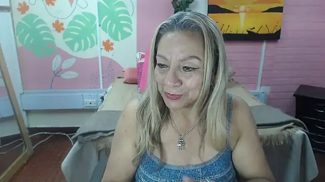 Chat XXX en directo de ZAMANTHA