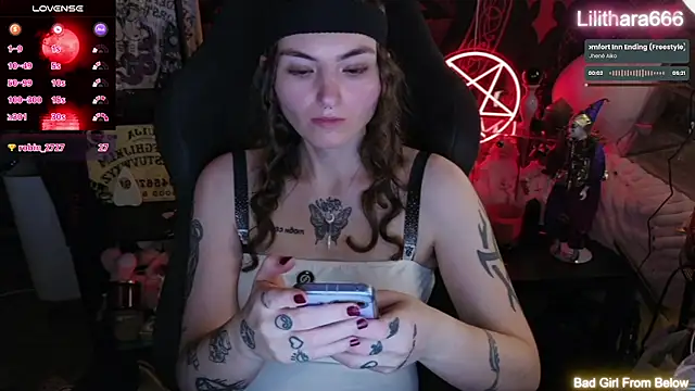 Lilithara666: απευθείας συνομιλία ΧΧΧ