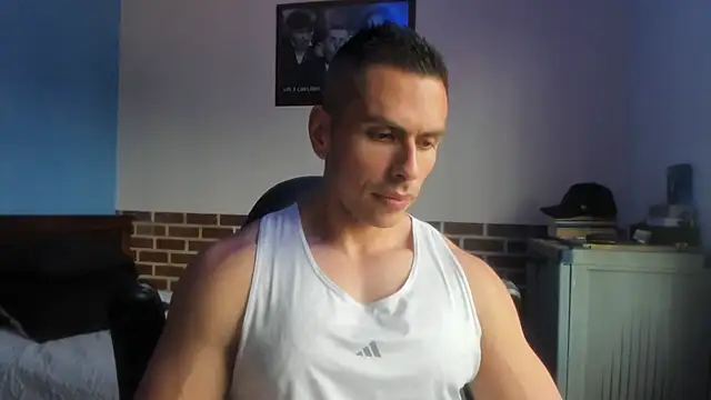 Chat XXX ao vivo de justinkarter