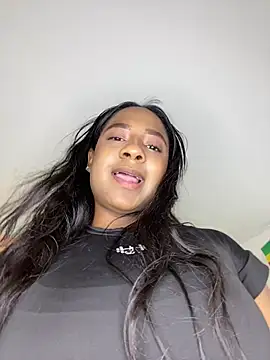 amara_queen_'s Live XXX Chat