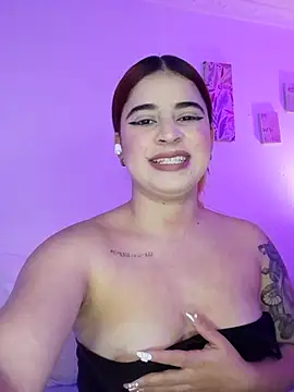 martina_connor1's Live XXX Chat