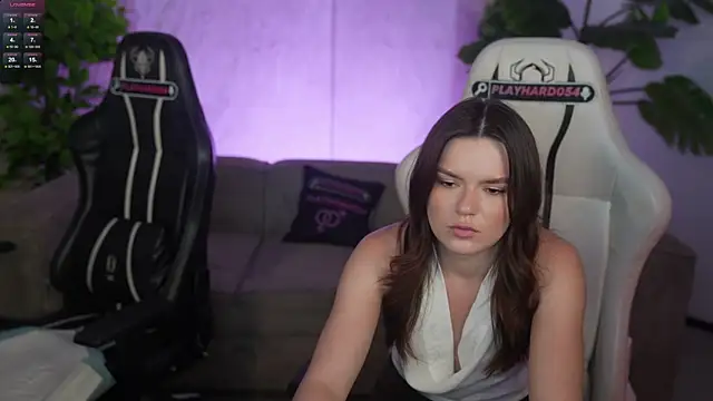 AriaAstra – Naživo XXX chat