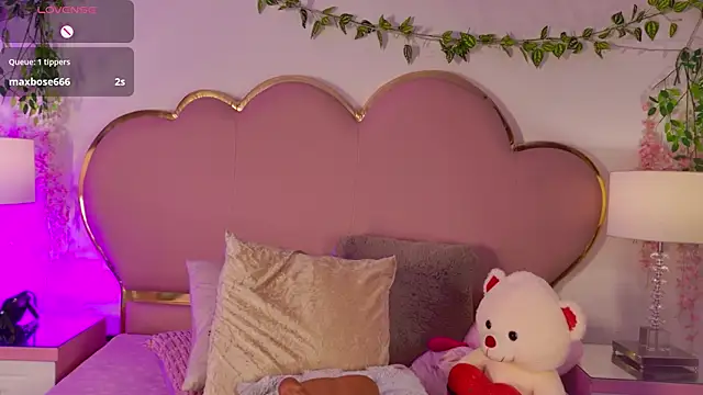 NahiaraReina লাইভ XXX চ্যাট