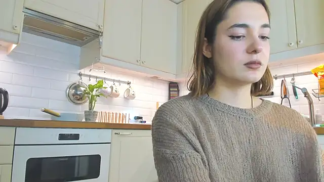 LiyaFly: онлайн-секс-чат