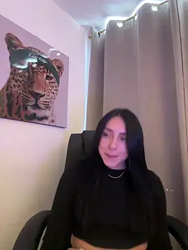 Chat XXX ao vivo de IsabellaNoir_