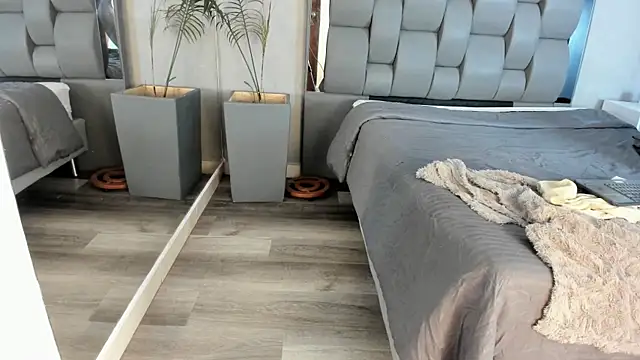 Charlie___Musk 라이브 XXX 채팅