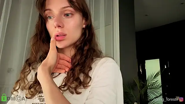 Živý XXX chat spring_forest