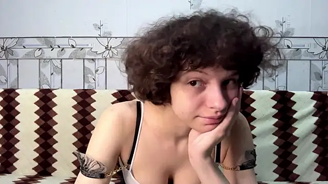 Chat XXX en directo de Nikatyanxx